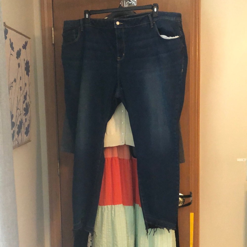 EUC - PLUS SIZE - Old Navy Rockstar Jeans - Built-In Warm - Size 28